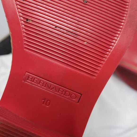 BERNARDO haute red rubber Paxton lace up ankle rain booties‎ boots 10 - Picture 11 of 13